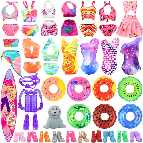 Ecore Fun 15-teiliges Puppen-Badeanzüge, Poolzubehör-Set für 29,2 cm große Mädchenpuppen – 5 Stück Badeanzüge, 5 Schuhe, 2 Pool-Floaties, 1 Set mit 3 Tauchanzügen, 1 Spielzeug-Siegel, 1 Surfbrett Ecore Fun 15-teiliges Puppen-Badeanzüge, Poolzubehör-Set für 29,2 cm große Mädchenpuppen – 5 Stück Badeanzüge, 5 Schuhe, 2 Pool-Floaties, 1 Set mit 3 Tauchanzügen, 1 Spielzeug-Siegel, 1 Surfbrett von Ecore Fun