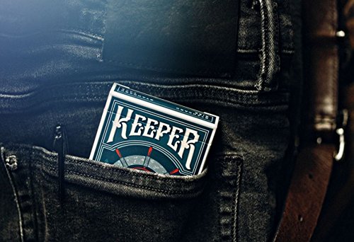Ellusionist Spielkarten Keeper Deck Blu - Klassisches Design, Spektakuläres Feeling, Magie-Zaubertricks für Erwachsene ab 168 Jahren Ellusionist Spielkarten Keeper Deck Blu - Klassisches Design, Spektakuläres Feeling, Magie-Zaubertricks für Erwachsene ab 168 Jahren von Ellusionist