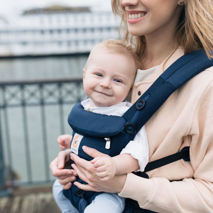 Ergobaby Omni 360 Cool Air Babytrage, Nachtblau von Ergobaby