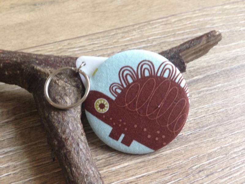 Dinosaurier-Schlüsselanhänger-Spiegel, Dinosaurier Geschenk, Dinosaurier-Print, Spiegel Schlüsselanhänger, Tula Zubehör, Baby Tragetuch Zubehör Dinosaurier-Schlüsselanhänger-Spiegel, Dinosaurier Geschenk, Dinosaurier-Print, Spiegel Schlüsselanhänger, Tula Zubehör, Baby Tragetuch Zubehör von Etsy - 13DaisyChains