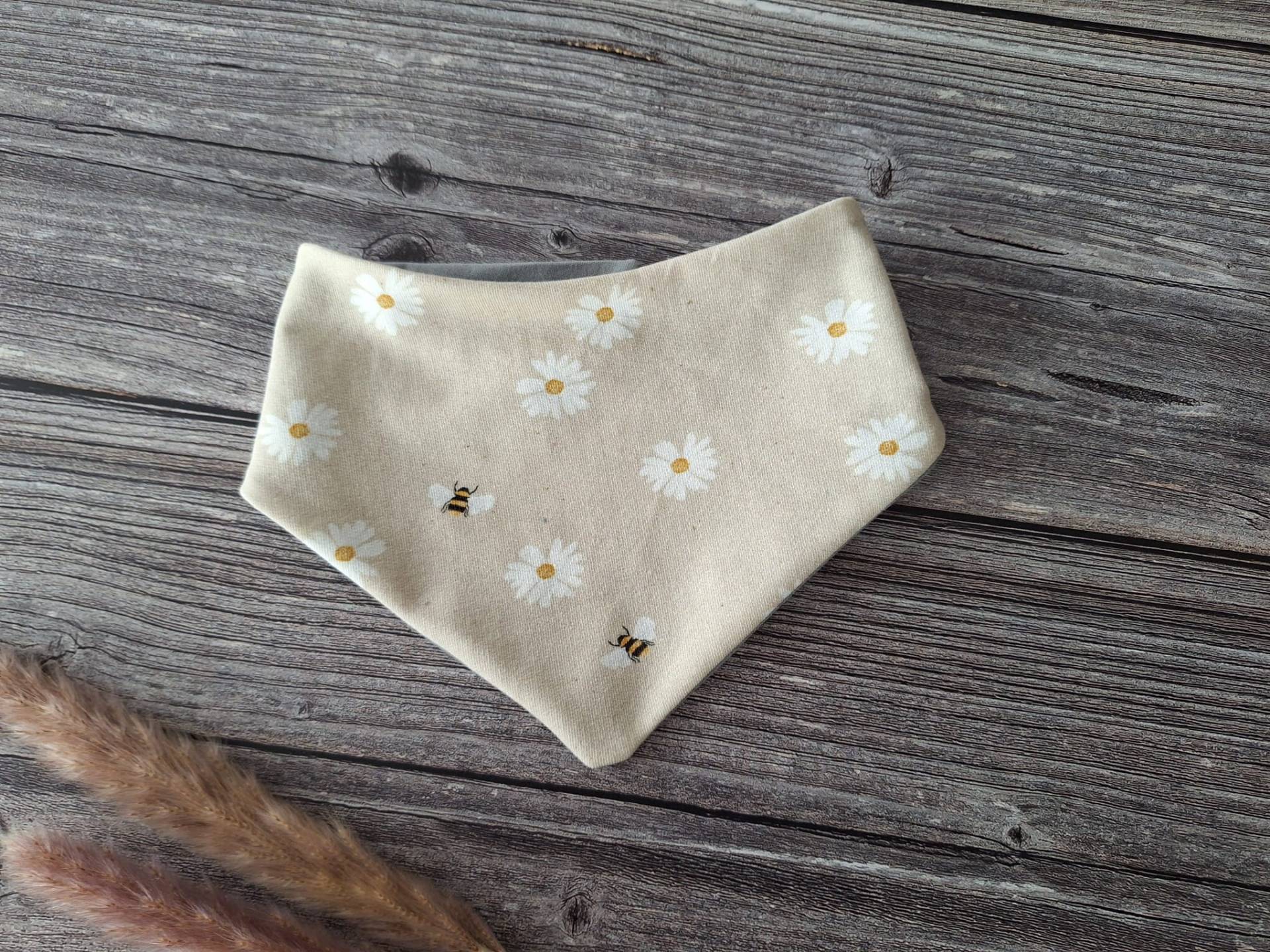 Baby Halstuch Lätzchen Bio-Baumwolle Gänseblümchen Bienen Blumen Frühling Mädchen Jungen Geburt Geschenk Taufe Taufgeschenk Geburtsgeschenk Baby Halstuch Lätzchen Bio-Baumwolle Gänseblümchen Bienen Blumen Frühling Mädchen Jungen Geburt Geschenk Taufe Taufgeschenk Geburtsgeschenk von Etsy - 17Maschen