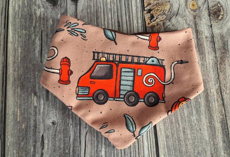 Baby Halstuch Lätzchen Feuerwehr Bär Fuchs Feuerwehrauto Jungen Mädchen Braun Geburt Geschenk von Etsy - 17Maschen