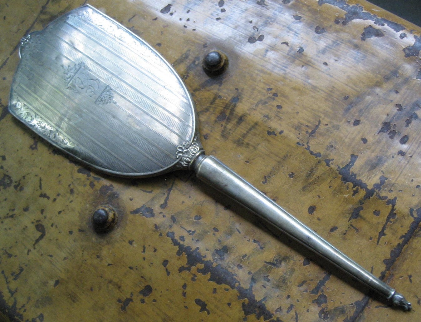 13, 75 Zoll Antiker Jugendstil Gestempelter Sterlingsilber Hand Abgeschrägter Spiegel Drachenform Monogrammiert Gs Gj Home Spa Flapper-Stil 13, 75 Zoll Antiker Jugendstil Gestempelter Sterlingsilber Hand Abgeschrägter Spiegel Drachenform Monogrammiert Gs Gj Home Spa Flapper-Stil von Etsy - 222nest