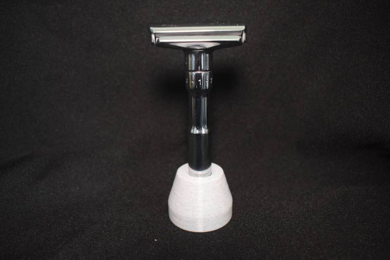Merkur Futur Rasiererständer von Etsy - 3DShaving