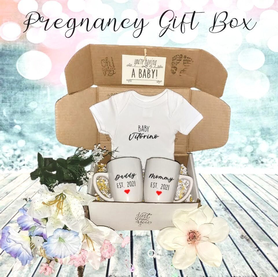 Schwangerschaft Geschenkbox | Bump Box Werdende Mutter Und Vater Geschenk Neue Erstes Trimester Für Paare Congrats Schwangerschaft Geschenkbox | Bump Box Werdende Mutter Und Vater Geschenk Neue Erstes Trimester Für Paare Congrats von Etsy - 6enerationCreations