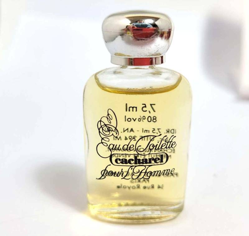 Cacharel Pour Homme 7, 5Ml Parfum Miniatur Cacharel Pour Homme 7, 5Ml Parfum Miniatur von Etsy - ACapellla