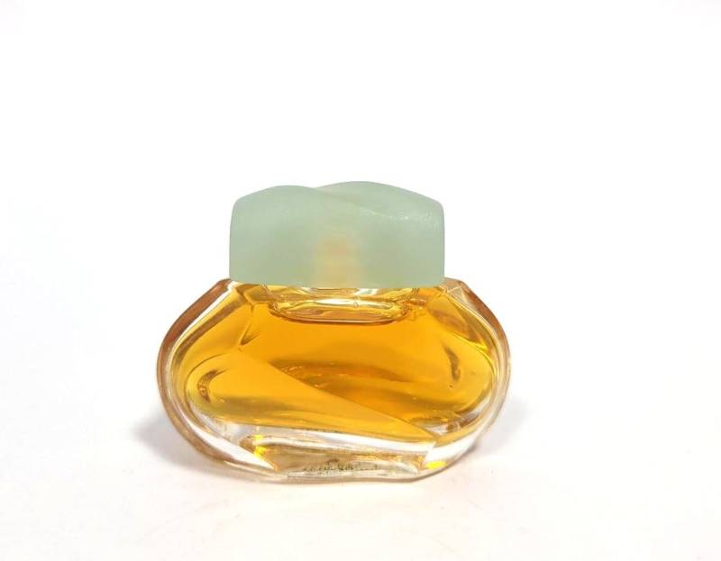 Knowing Von Estée Lauder - Vintage Parfum Miniatur 3, 5 Ml Knowing Von Estée Lauder - Vintage Parfum Miniatur 3, 5 Ml von Etsy - ACapellla