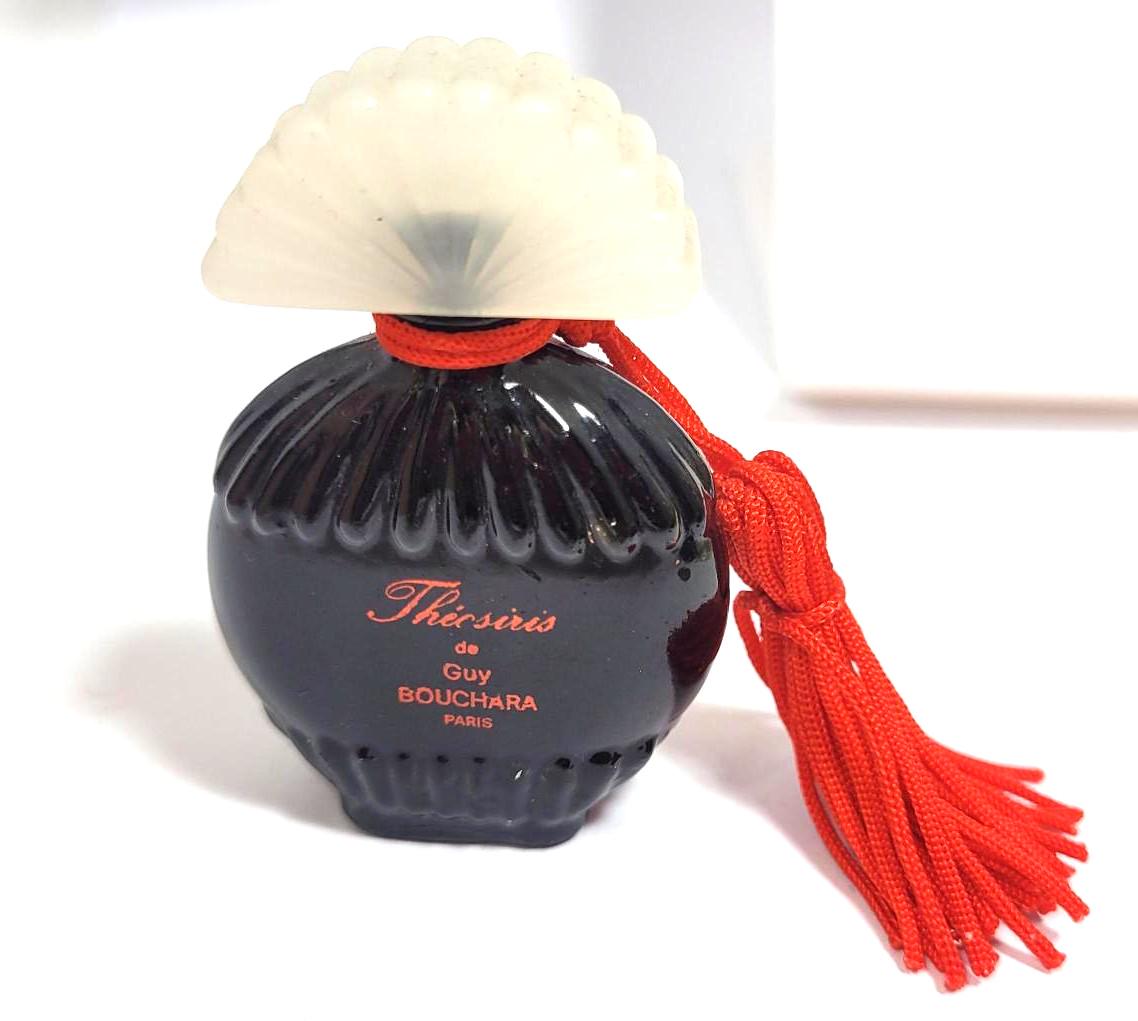 Theosiris Extreme, Guy Bouchara, Paris, Miniaturparfum, Eau De Toilette, Vintages Sammlerstück 5Ml Theosiris Extreme, Guy Bouchara, Paris, Miniaturparfum, Eau De Toilette, Vintages Sammlerstück 5Ml von Etsy - ACapellla