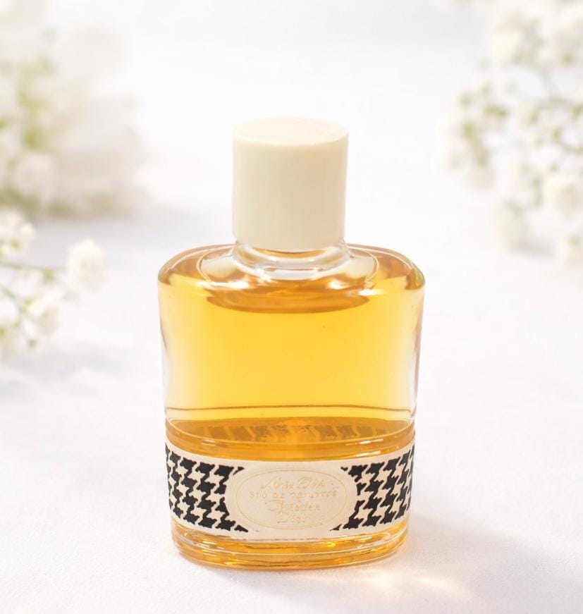 Vintage Miniatur .christian Dior, Miss Dior 10 Ml. Ed Vintage Miniatur .christian Dior, Miss Dior 10 Ml. Ed von Etsy - ACapellla