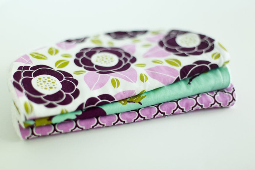 Voliere Spucktuch, Baby-Dusche-Geschenk, Neue Mutter Geschenk, Baby-Geschenk, Benutzerdefinierte Spucktücher, Personalisiertes Baby-Geschenk Voliere Spucktuch, Baby-Dusche-Geschenk, Neue Mutter Geschenk, Baby-Geschenk, Benutzerdefinierte Spucktücher, Personalisiertes Baby-Geschenk von Etsy - AEKStudioandDesign