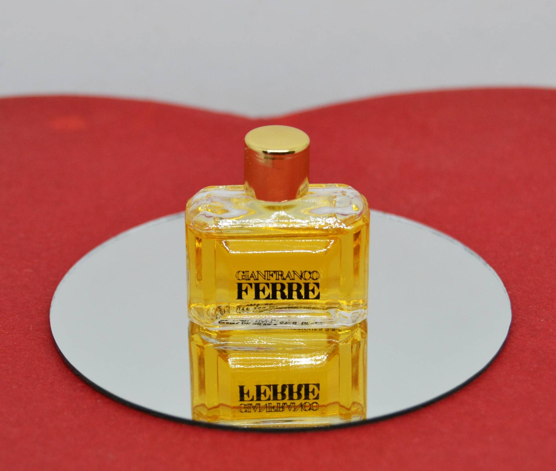 Ferre Von Gianfranco Ferre Parfüm Miniature Mini Mignon 5Ml, Ferré Eau De Toilette Edt 5Ml Splash Ferre Von Gianfranco Ferre Parfüm Miniature Mini Mignon 5Ml, Ferré Eau De Toilette Edt 5Ml Splash von Etsy - AMAPOLAvintageFinds