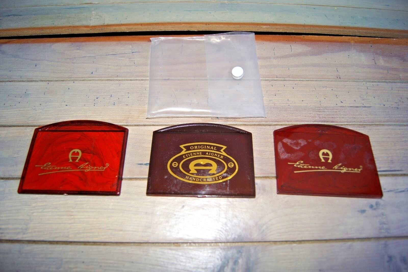 Vintage Original Etienne Aigner Handgefertigte Taschenspiegel Mit Koffer Lot Von 3 Vintage Original Etienne Aigner Handgefertigte Taschenspiegel Mit Koffer Lot Von 3 von Etsy - ANTIGOs
