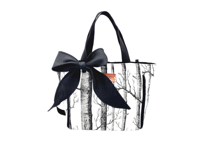 Winterbaum/ 2 Trageweisen/ Kleine Schleife Canvastasche von Etsy - AWESOMEROSES