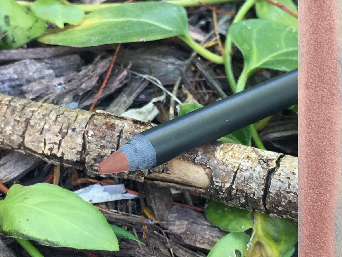 Go Nuts - Natürlicher Lipliner Oder Eyeliner von Etsy - AddictiveCosmetics