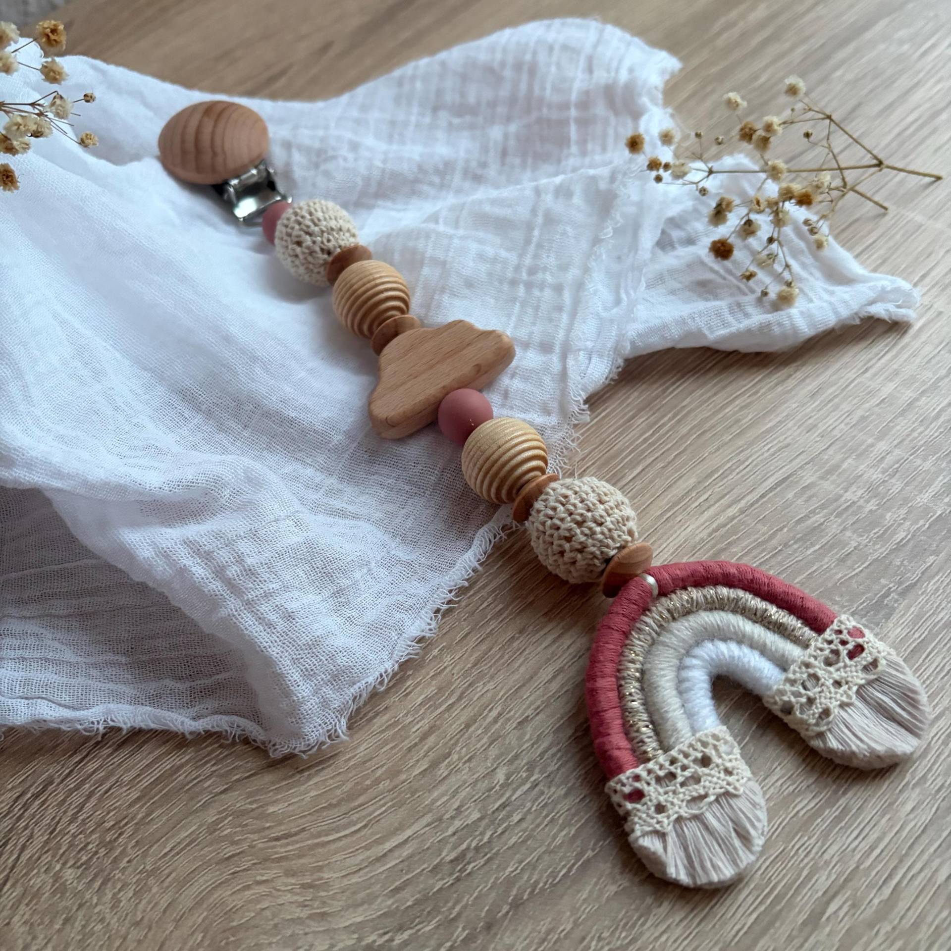 Boho Kinderwagenanhänger Mit Clip Pink | Maxi-Cosi-Deko Natürliche Materialien Perfekter Begleiter Für Spaziergänge & Als Geschenkidee Boho Kinderwagenanhänger Mit Clip Pink | Maxi-Cosi-Deko Natürliche Materialien Perfekter Begleiter Für Spaziergänge & Als Geschenkidee von Etsy - AdnelaShop