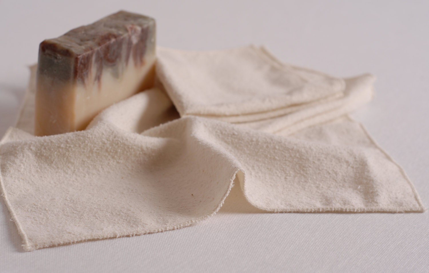 Rohseide Noil Waschlappen, Nicht Gefärbtes 3Er-Set, Anti-Aging, Hypoallergen Und Antimikrobiell Für Die Hautpflege von Etsy - AdorabellaBaby