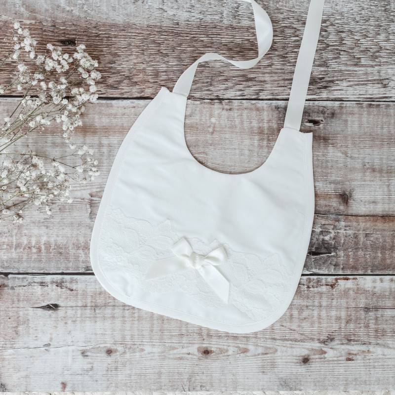 Seidenlätzchen "Scarlett' - Tauflätzchen Taufzubehör Babylätzchen Mädchenlätzchen Segenslätzchen von Etsy - AdoreBabyChristening