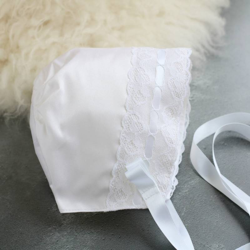 Taufmütze Aus Seide ~ Violett Taufmütze Aus Seide ~ Violett von Etsy - AdoreBabyChristening