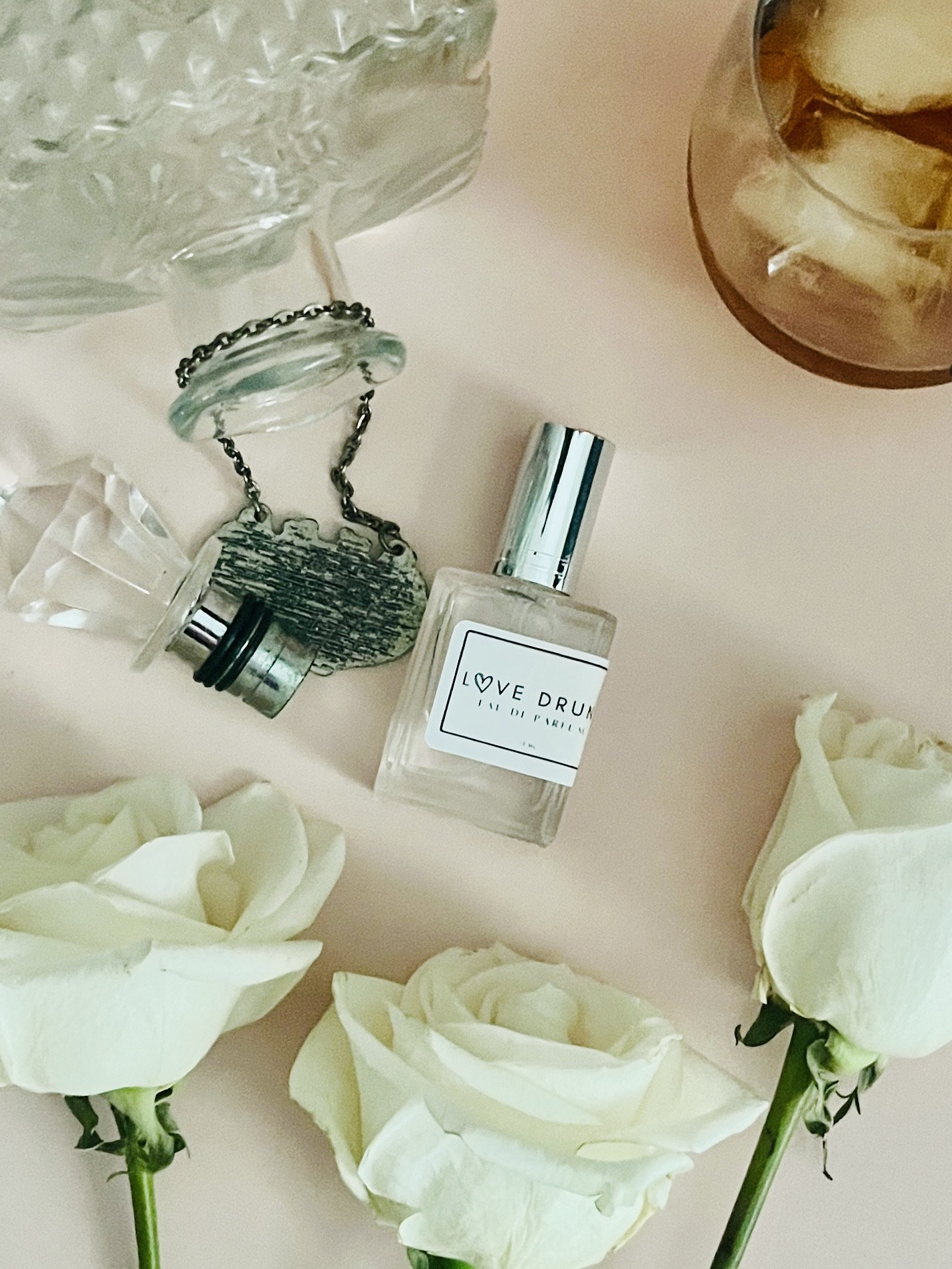 Love Drunk Perfume Bourbon Weiße Schokolade Gourmand Duft Love Drunk Perfume Bourbon Weiße Schokolade Gourmand Duft von Etsy - AlPlusChemy