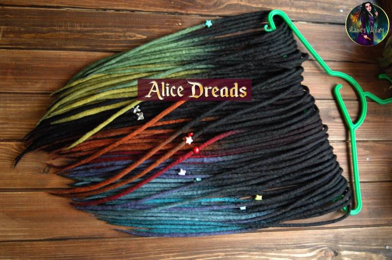 Wolle Dreadlocks Erweiterungen Schwarz Bis Bunt Ombre Blau Gelb Grün Orange Double/Single Ended Dreads von Etsy - AliceDreads