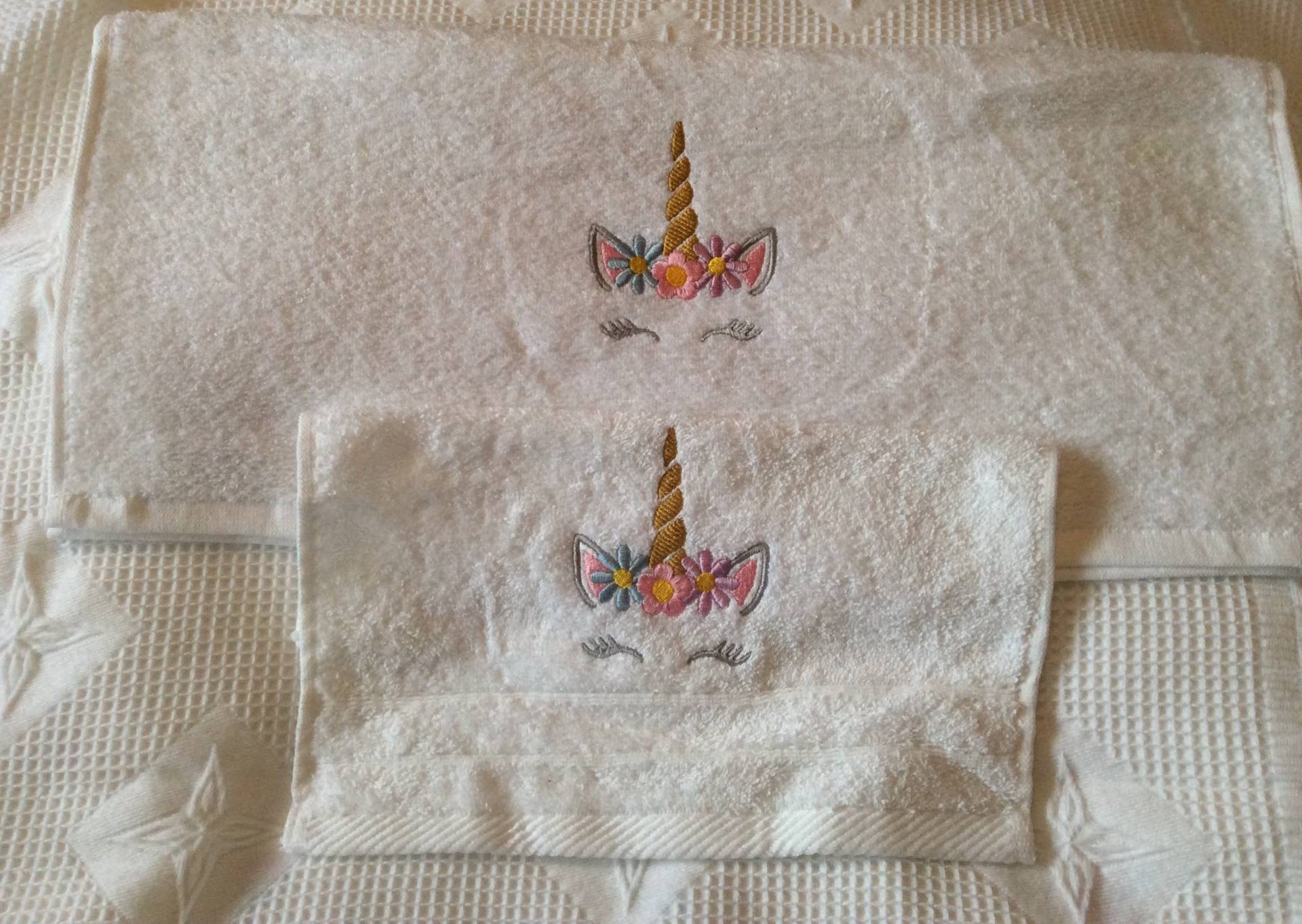 Einhorn-Geschenk-Set Einhorn-Geschenk-Set von Etsy - AlikatsDesigns