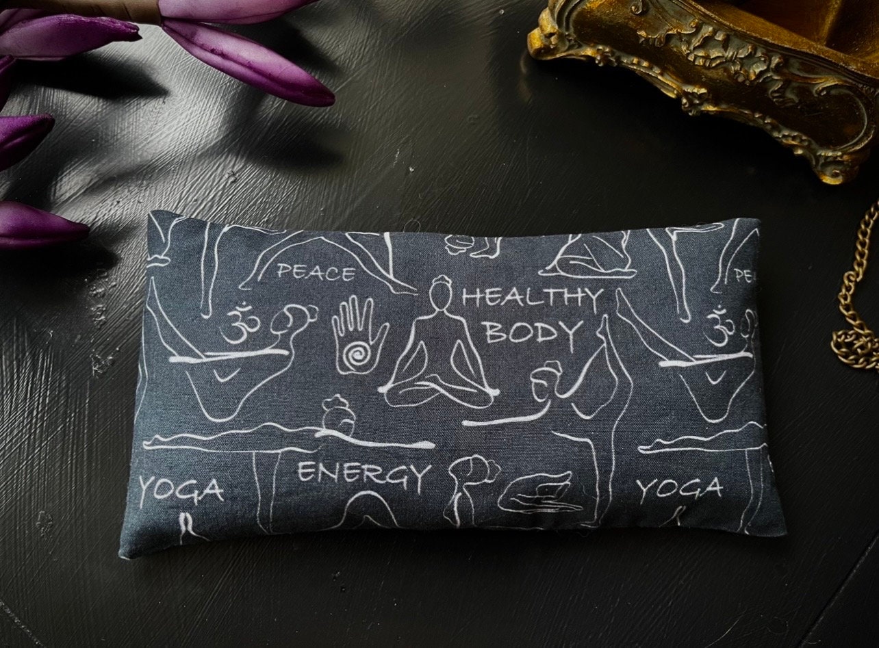 Yoga Augenkissen, Bio-Leinsamen, Bio-Lavendel, Schön & Waschbar Entspannung Meditation Reise Relax Schlaf Spa Wellness Savasana Kühlkissen Yoga Augenkissen, Bio-Leinsamen, Bio-Lavendel, Schön & Waschbar Entspannung Meditation Reise Relax Schlaf Spa Wellness Savasana Kühlkissen von Etsy - Alrunalovelace