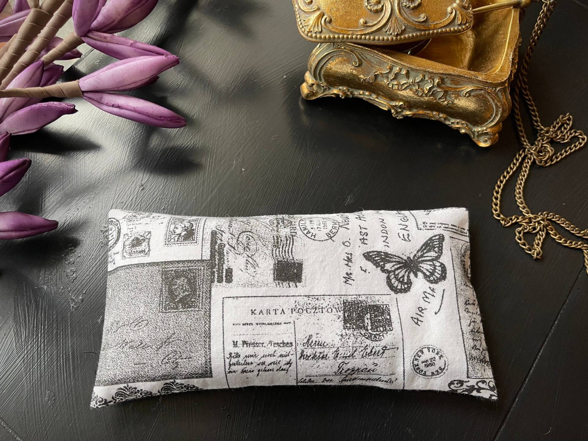 Yoga Augenkissen Briefe Retro, Bio-Leinsamen, Bio-Lavendel, Waschbar Entspannung Meditation Reise Relax Schlaf Spa Wellness Kühlkissen Yoga Augenkissen Briefe Retro, Bio-Leinsamen, Bio-Lavendel, Waschbar Entspannung Meditation Reise Relax Schlaf Spa Wellness Kühlkissen von Etsy - Alrunalovelace