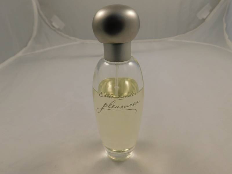 Vintage Collectible Pleasures Parfüm Von Estee Lauder von Etsy - AlwaysPlanBVintage