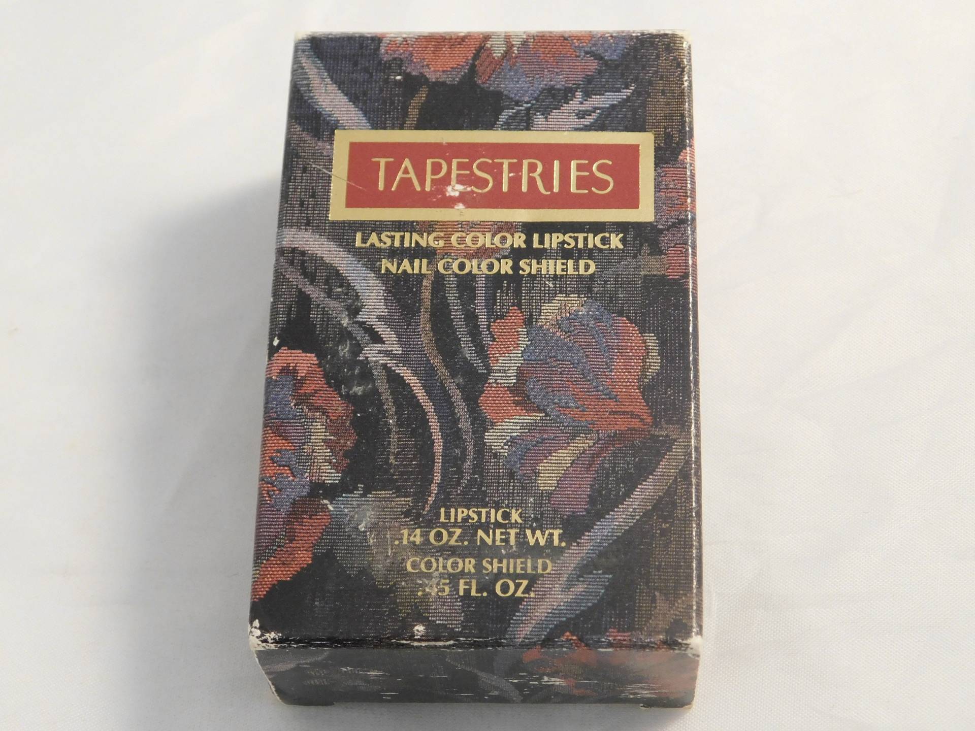 Vintage Sammler Wandteppiche Lippenstift Und Nagellack von Etsy - AlwaysPlanBVintage