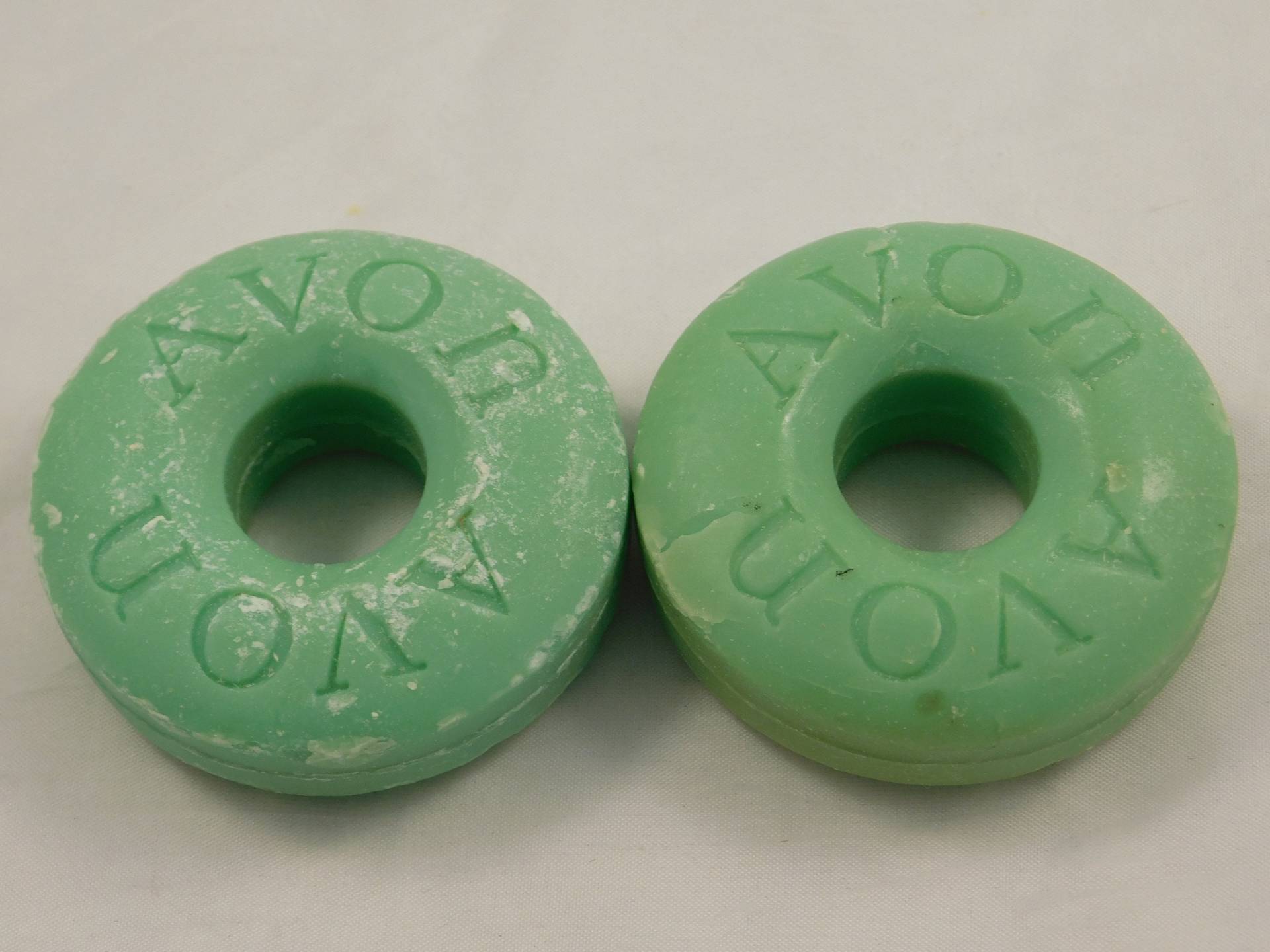 Vintage Sammlerstück Avon Gästeseife Lebensretter Vintage Sammlerstück Avon Gästeseife Lebensretter von Etsy - AlwaysPlanBVintage