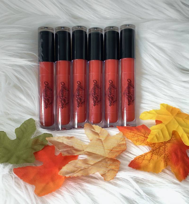 Cyn von Etsy - AmourDiorLLC