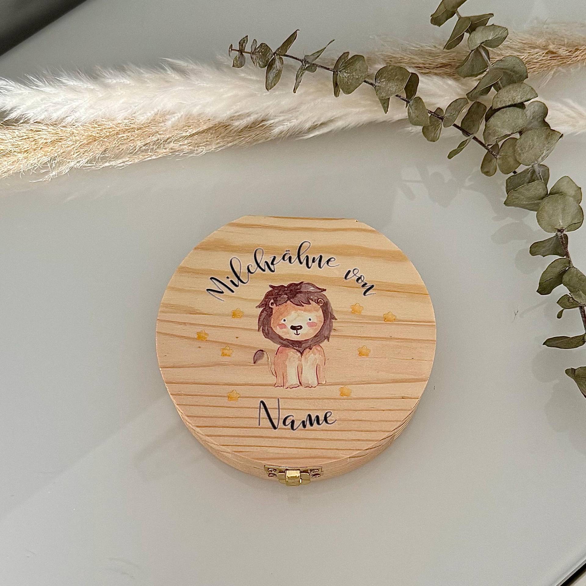 Personalisierte Milchzahndose Aus Holz Mit Name & Wunschmotiv - Zahndose Für Kinder Geschenk Zur Zahnfee, Einschulung, Taufe Oder Geburt von Etsy - AnDerDeichKroneShop