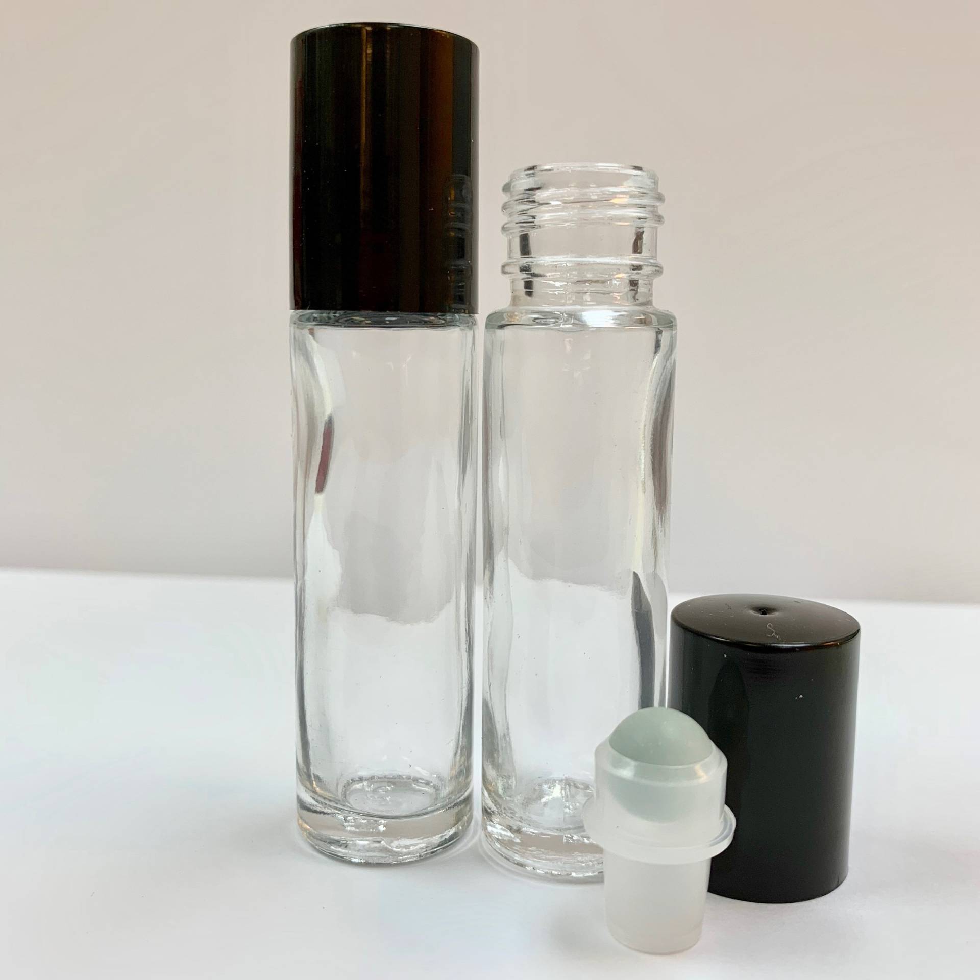 288 Stück, 10 Ml | 1/3 Oz Klare, Glatte Rollon-Flasche Mit Kunststoffroller Und Schwarzen Kunststoffkappen 288 Stück, 10 Ml | 1/3 Oz Klare, Glatte Rollon-Flasche Mit Kunststoffroller Und Schwarzen Kunststoffkappen von Etsy - AnandaCorporation