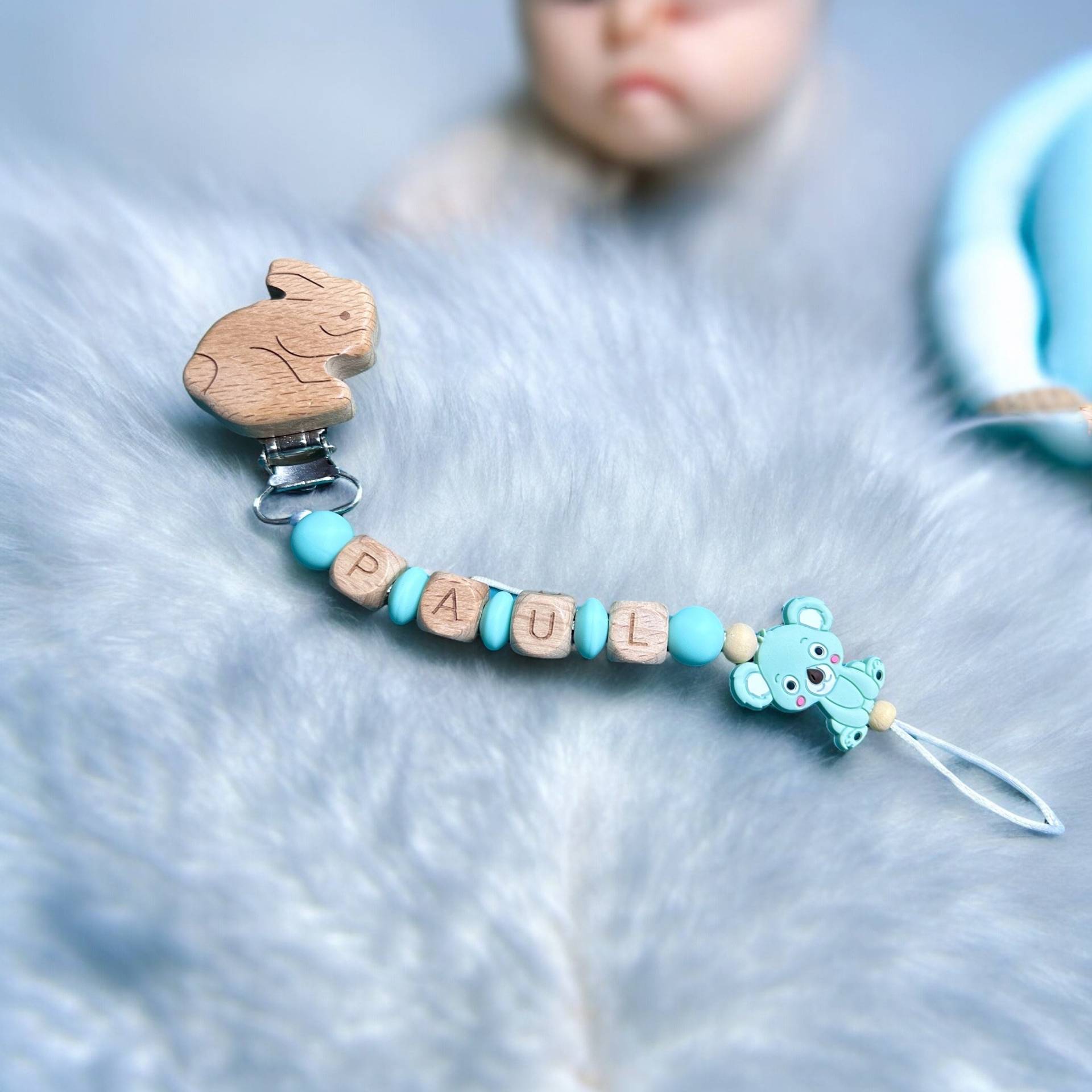 Schnullerkette 2 Mit Namen | Holz-, Silikon - Und Häkelperlen Personalisierbare Schnullerclip Schnullerkette 2 Mit Namen | Holz-, Silikon - Und Häkelperlen Personalisierbare Schnullerclip von Etsy - AnjasGeschenkeWelt