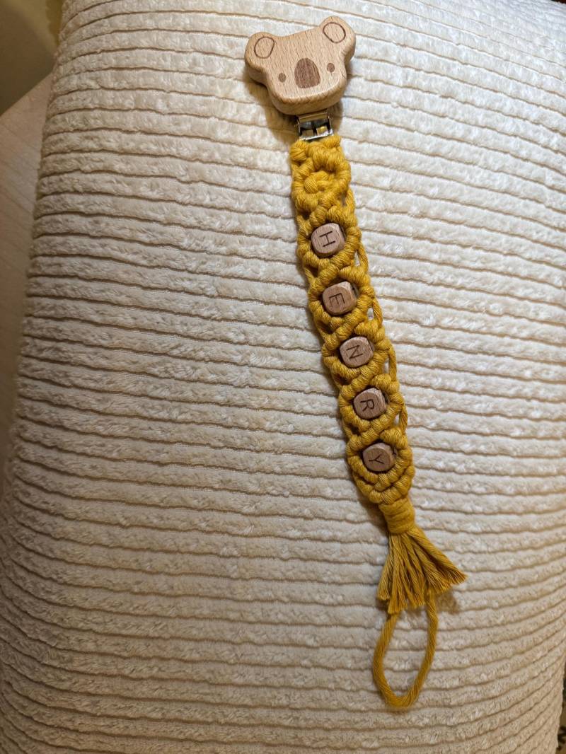 Schnullerkette Makramee von Etsy - AnjasMakrameeLaden