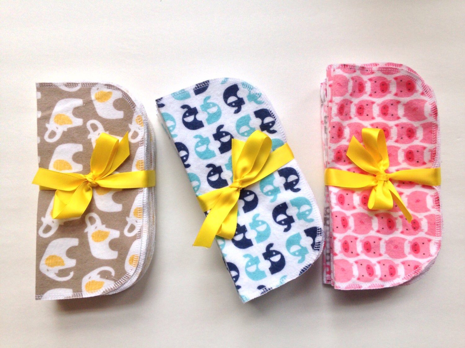 Babytücher Aus Bio-Baumwolle, Wiederverwendbare Stofftücher, 15Er-Set Babytücher Aus Bio-Baumwolle, Wiederverwendbare Stofftücher, 15Er-Set von Etsy - AnneRiggsDesigns