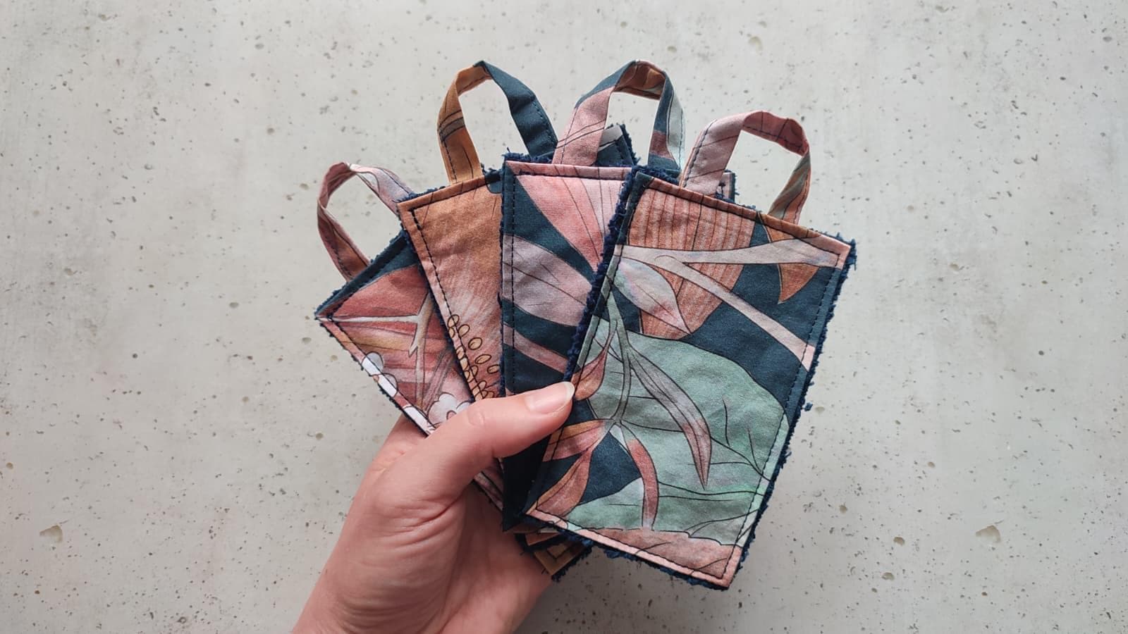 Zero Waste Makeup-Pads - Umweltfreundliche Abschminkpads Aus Baumwolle Wiederverwendbare, Waschbare Kosmetikpads Less Plastic Zero Waste Makeup-Pads - Umweltfreundliche Abschminkpads Aus Baumwolle Wiederverwendbare, Waschbare Kosmetikpads Less Plastic von Etsy - AnneliniBerlin