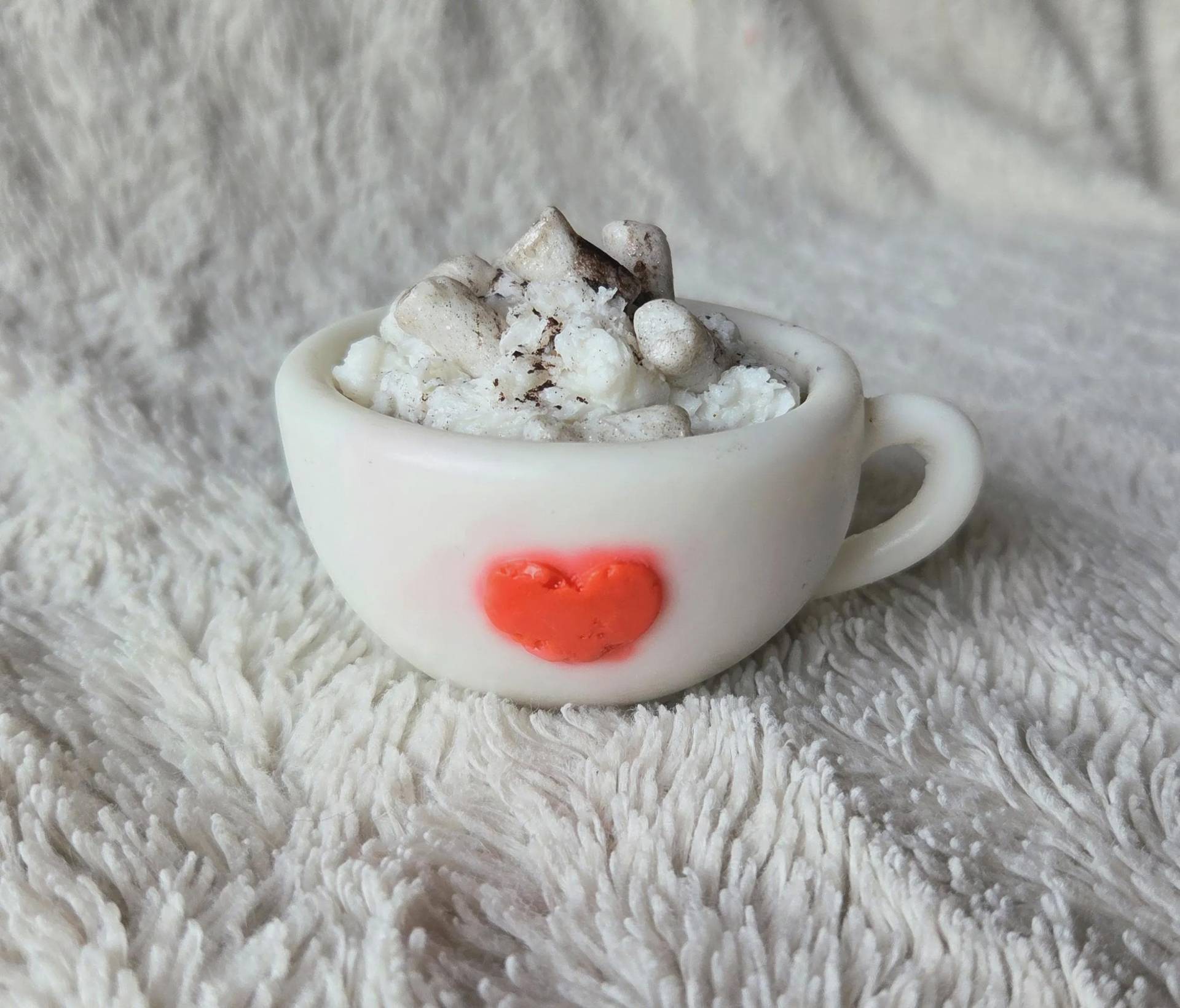 Hot Chocolate Soap Cup - Handgemachte Winter-Seife in Tassenform/Kakao Duft Nach Heißer Schokolade & Vanille-Toffee Food Soap Gift von Etsy - AquaLoveSoapery