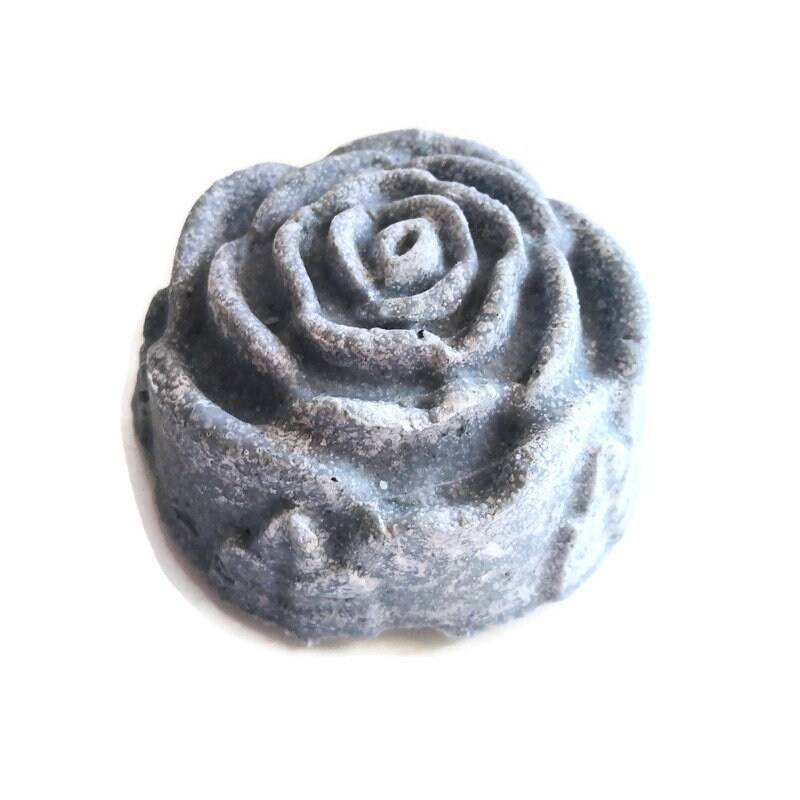 Meersalz Seife - Blüten Vegane Salzseife von Etsy - AquarianBath