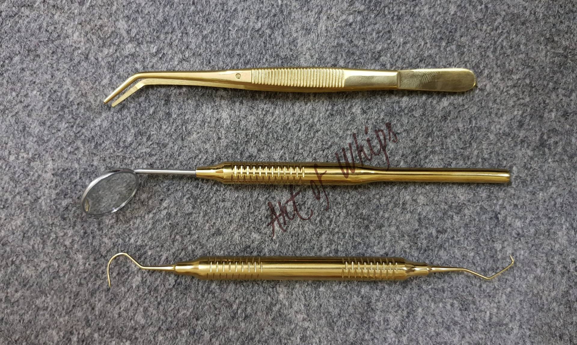 Dental Examination Kit Probe Set Hygiene Cleaning Tool Mouth Mirror Calculus Plaque Remover Dental Examination Kit Probe Set Hygiene Cleaning Tool Mouth Mirror Calculus Plaque Remover von Etsy - ArtOfWhips