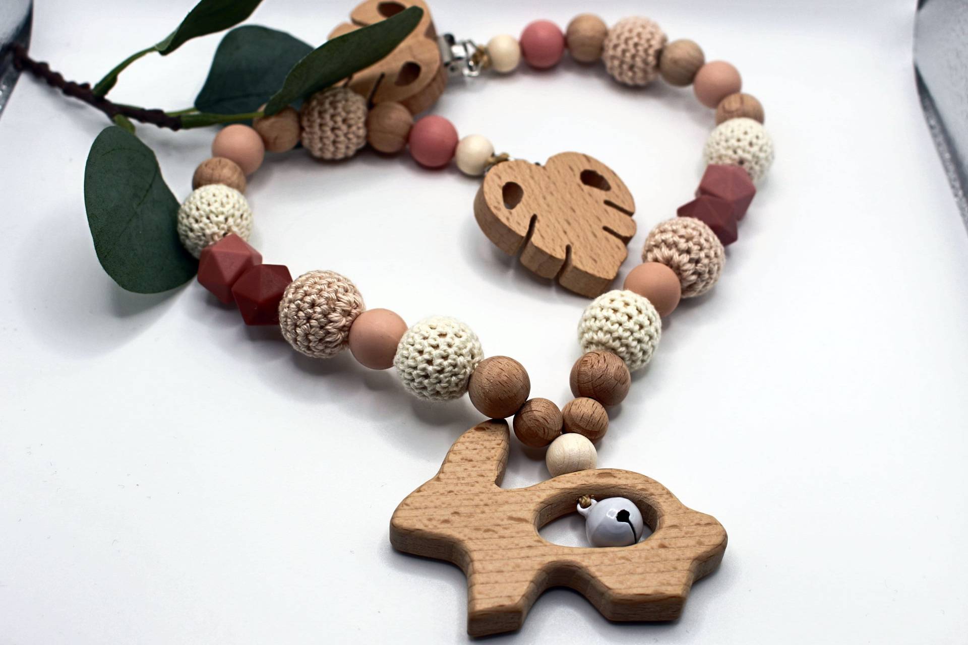 Kinderwagenkette Hase, Auf Wunsch Personalisierbar Kinderwagenkette Hase, Auf Wunsch Personalisierbar von Etsy - ArtPearlBaby