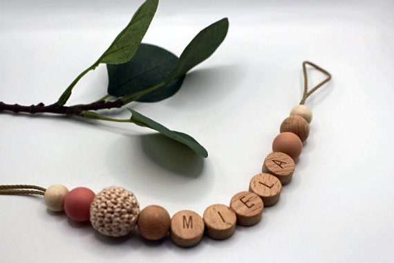 Schnullerkette, Runde Buchstaben, Wählbarer Clip, Personalisiert Schnullerkette, Runde Buchstaben, Wählbarer Clip, Personalisiert von Etsy - ArtPearlBaby