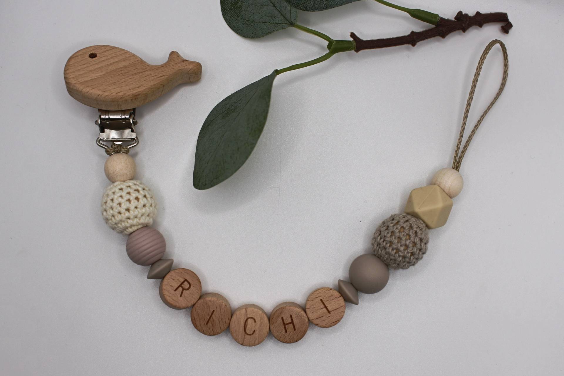 Schnullerkette, Runde Buchstaben, Wählbarer Clip, Personalisiert Schnullerkette, Runde Buchstaben, Wählbarer Clip, Personalisiert von Etsy - ArtPearlBaby