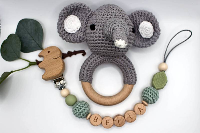 Schnullerkette Und Rassel Elefant, Personalisierbar, Geschenkset Elefant von Etsy - ArtPearlBaby