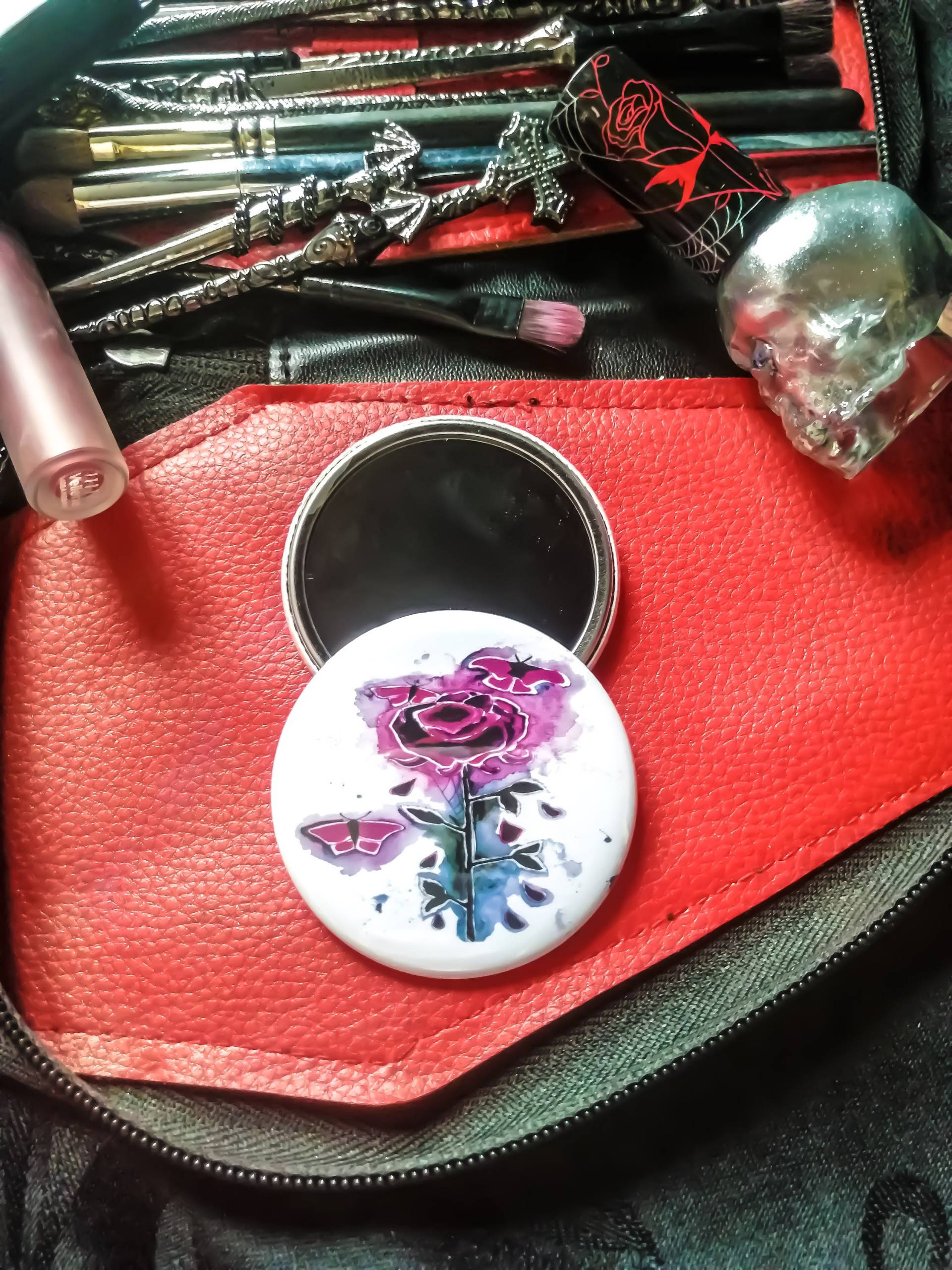 In Twilight ~ Original 56mm Gothic Vampire Purple Rose Und Motten Taschenspiegel von Etsy - MedievalMenagerie