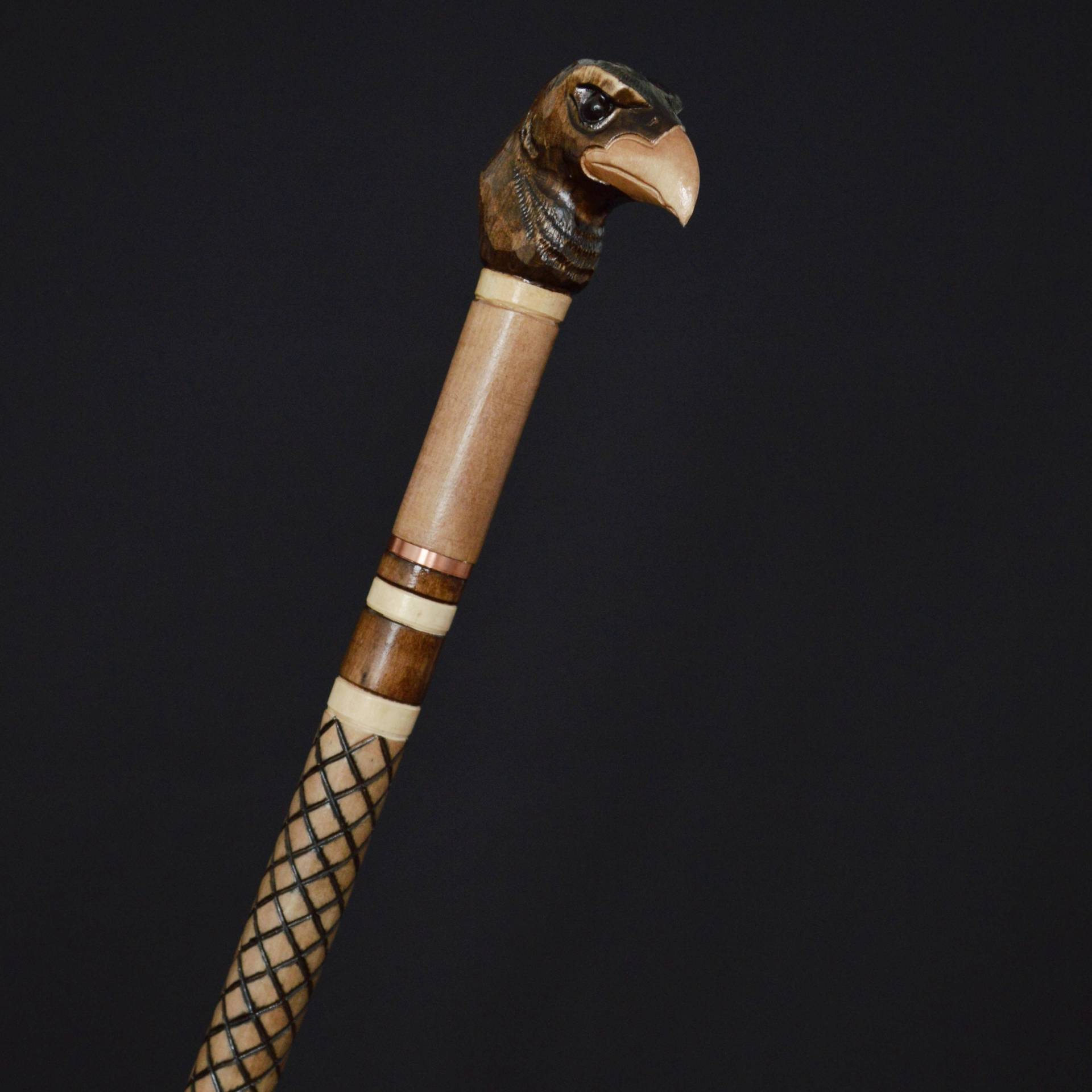 Spazierstock, Geschenk, Gehstock, Stöcke, Schilfrohr, Holz, Handgeschnitzt, Handgefertigt, Spazierstock-Zubehör | Falke Braun Spazierstock, Geschenk, Gehstock, Stöcke, Schilfrohr, Holz, Handgeschnitzt, Handgefertigt, Spazierstock-Zubehör | Falke Braun von Etsy - Artcrafft
