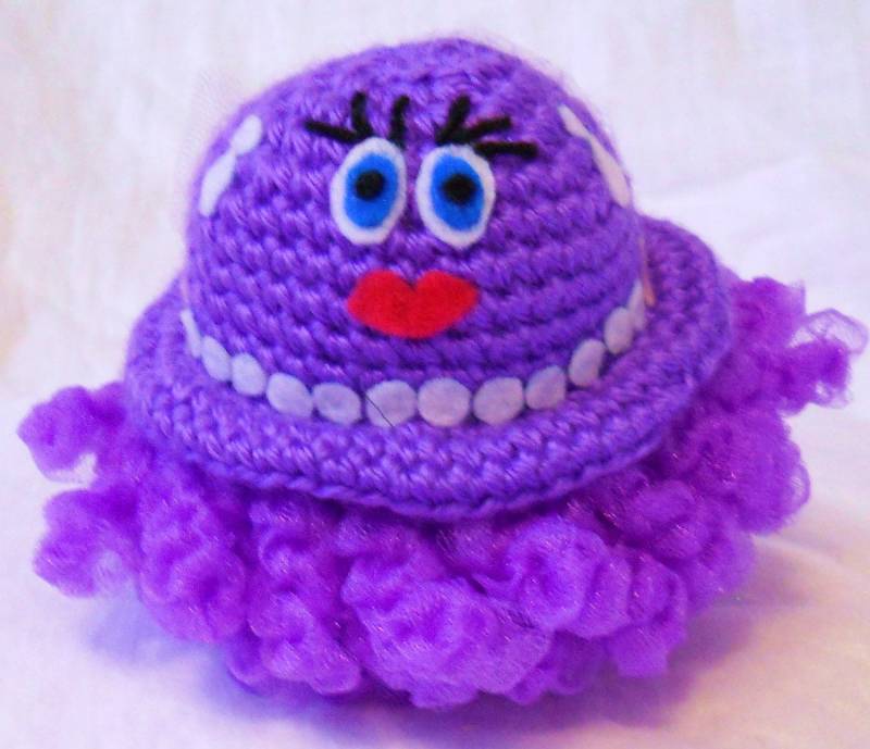 Lila Badezimmer Poof - Hübsch in Perlen Scrubble Weicher Häkelschwamm, Peeling Tüll Luffa von Etsy - ArtistBeeBee