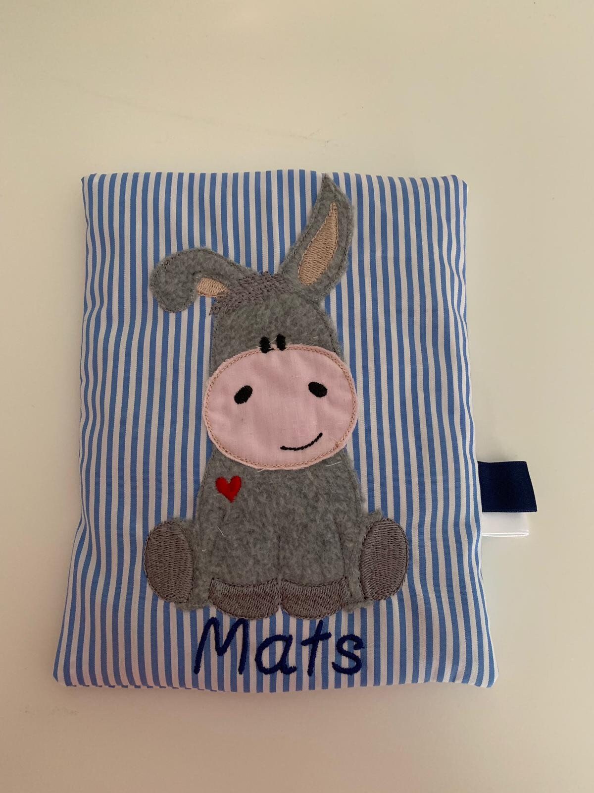 Körnerkissen Mit Appliziertem Esel Blau Gestreift Personalisiertes Geschenkgeschenk Zur Geburtgeschenk Taufe Wärmekissen Körnerkissen Mit Appliziertem Esel Blau Gestreift Personalisiertes Geschenkgeschenk Zur Geburtgeschenk Taufe Wärmekissen von Etsy - AureaArtisShop