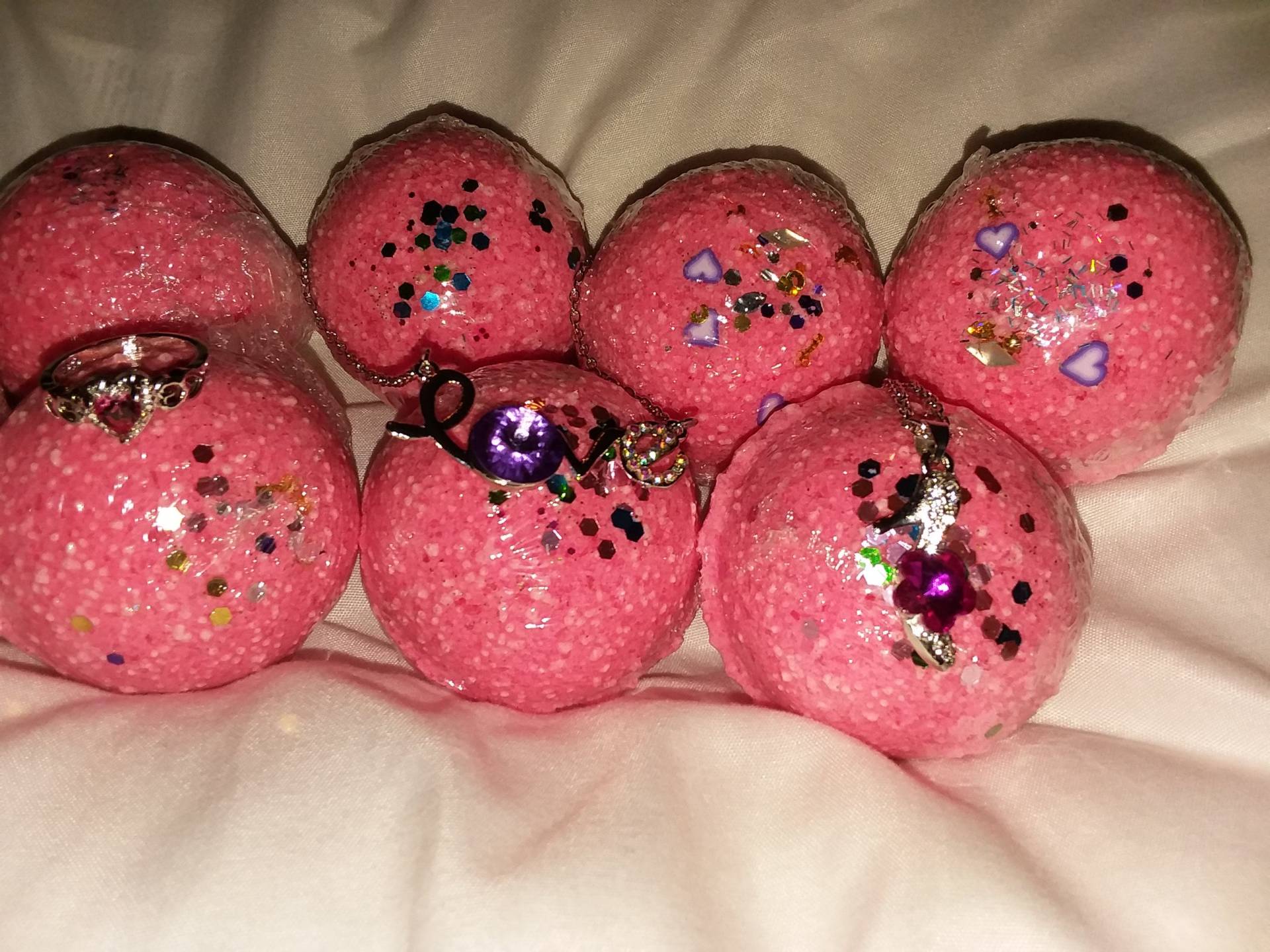 10 Gezuckerte Rosen Badebomben Mit Schmuck. Geburtstagsgeschenk/Muttertag/Abschlussgeschenk/Jahrestaggeschenk/Hochzeitsgeschenk/Weihnachtsgeschenk 10 Gezuckerte Rosen Badebomben Mit Schmuck. Geburtstagsgeschenk/Muttertag/Abschlussgeschenk/Jahrestaggeschenk/Hochzeitsgeschenk/Weihnachtsgeschenk von Etsy - Awesomestuff2017