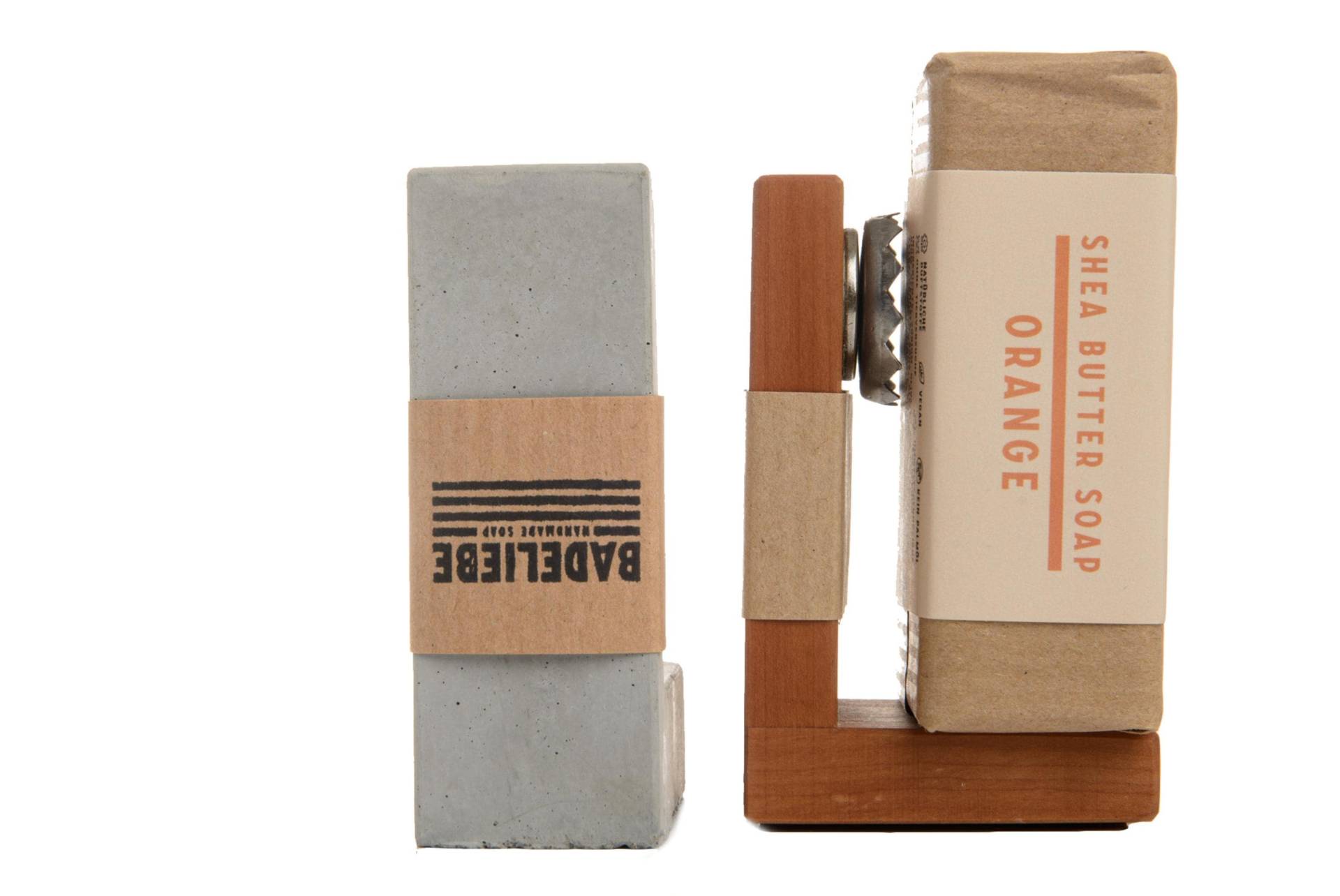 Seifenhalter in Holz Oder Beton Inklusive 2 Seifenstücke Wählen Sie Selbst Aus Unserem Badeliebe Sortiment Für Insgesamt 24, 95 Euro Seifenhalter in Holz Oder Beton Inklusive 2 Seifenstücke Wählen Sie Selbst Aus Unserem Badeliebe Sortiment Für Insgesamt 24, 95 Euro von Etsy - BADELIEBE